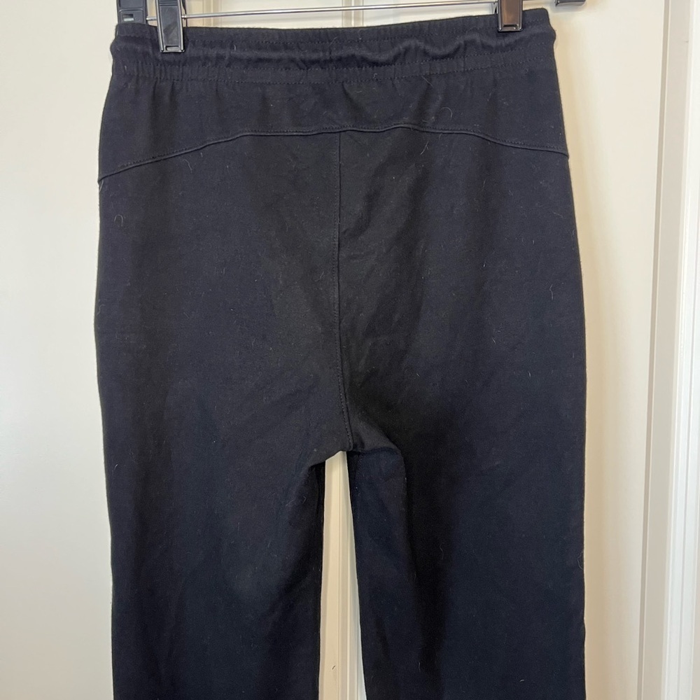 Old Navy Joggers - Picture 6 of 9